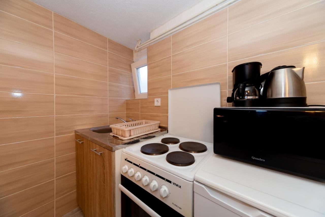 Apartmani Dada Biograd Na Moru Ngoại thất bức ảnh