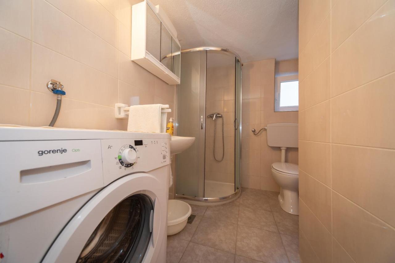 Apartmani Dada Biograd Na Moru Ngoại thất bức ảnh