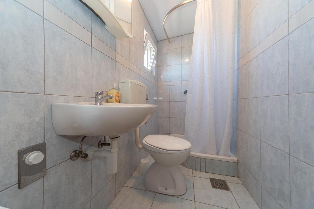 Apartmani Dada Biograd Na Moru Ngoại thất bức ảnh