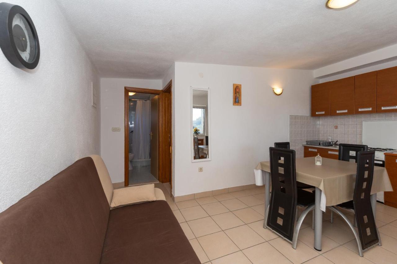 Apartmani Dada Biograd Na Moru Ngoại thất bức ảnh