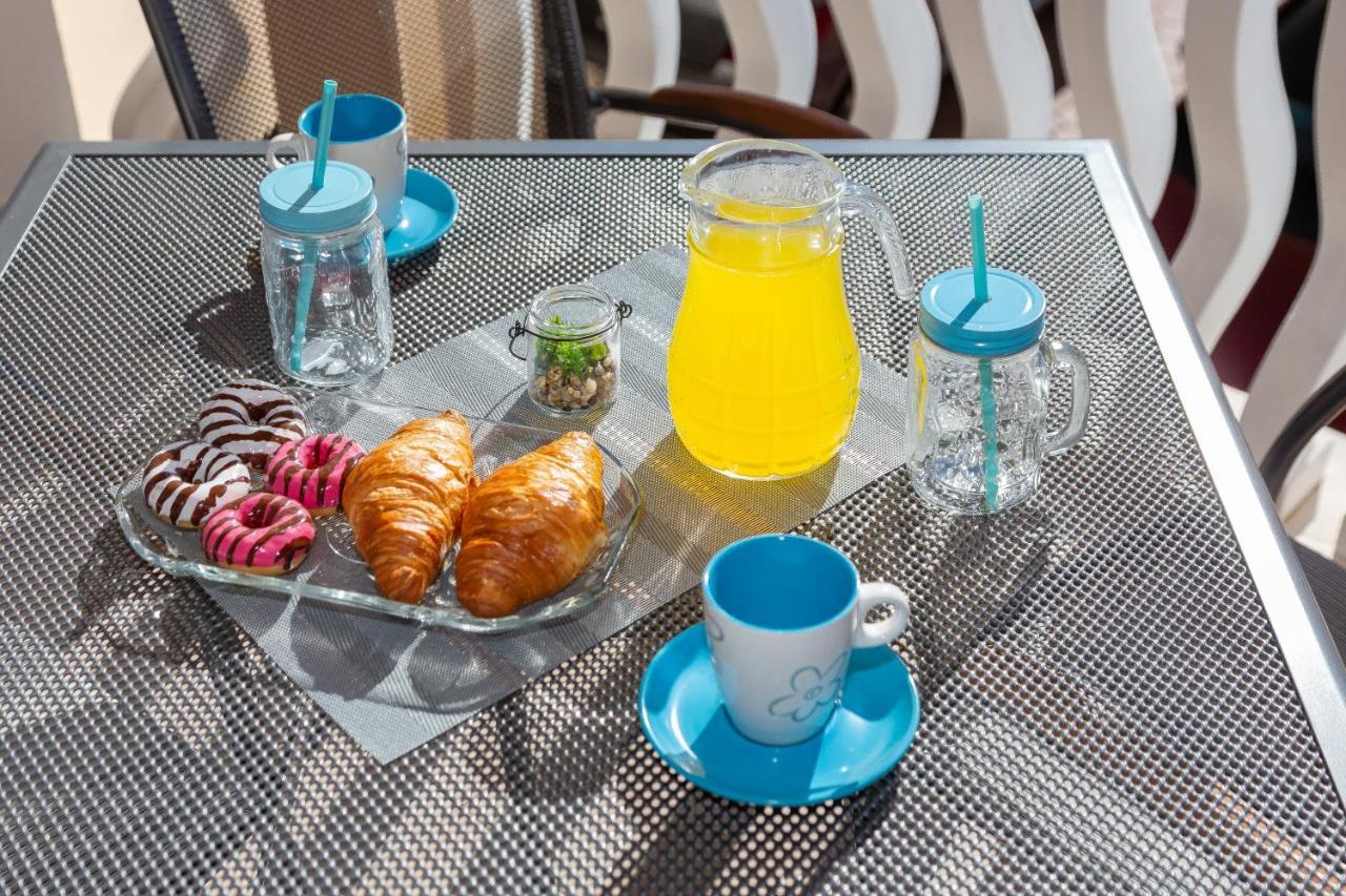 Apartmani Dada Biograd Na Moru Ngoại thất bức ảnh