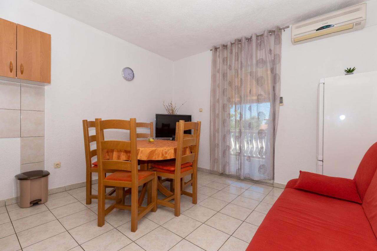 Apartmani Dada Biograd Na Moru Ngoại thất bức ảnh