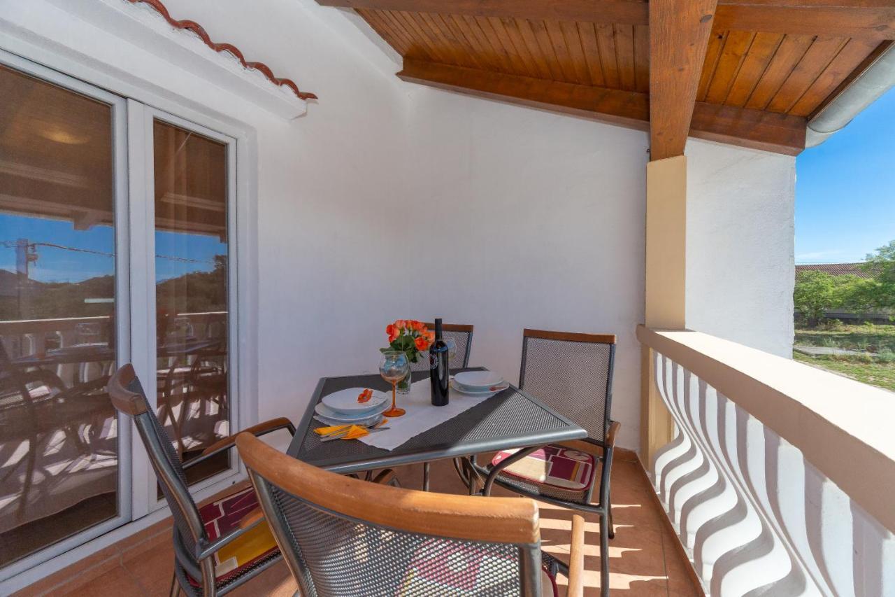 Apartmani Dada Biograd Na Moru Ngoại thất bức ảnh