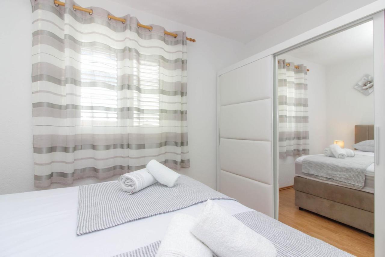 Apartmani Dada Biograd Na Moru Ngoại thất bức ảnh